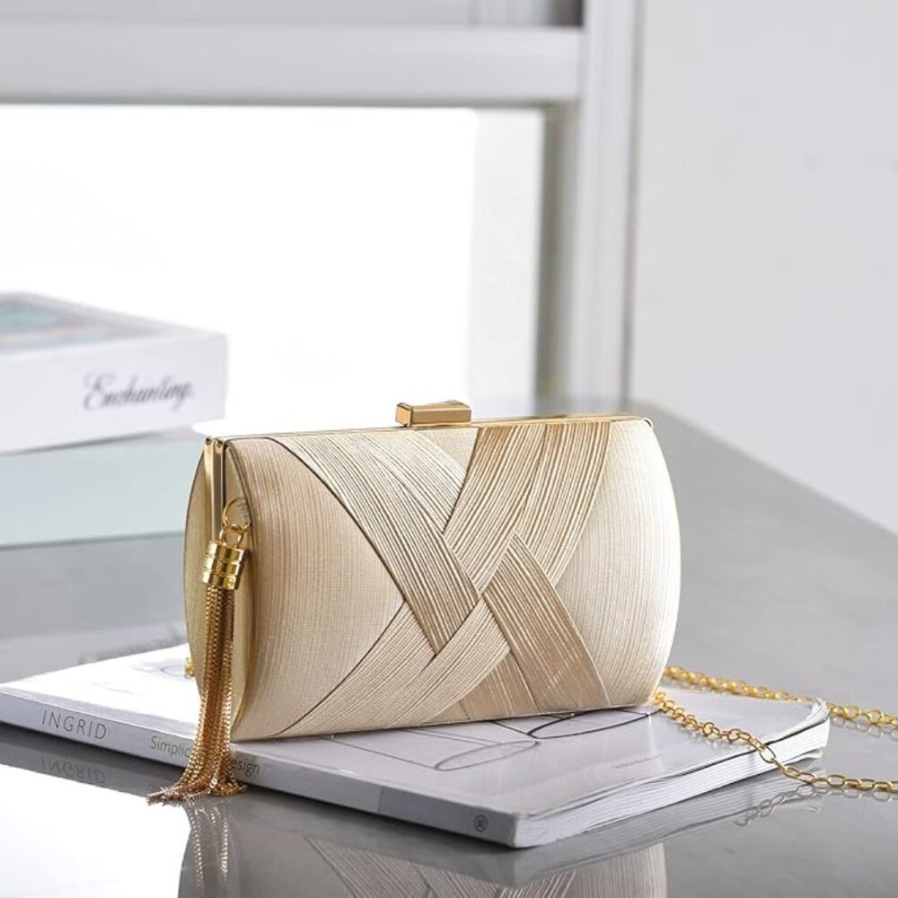 WOMEN CLUTCH PURSE CHAMPAGNE GOLD